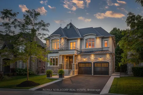 364 Poetry Dr, Vaughan, ON L4H 3W8