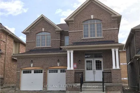 43 Mynden Way, Newmarket, ON L3X 3A8