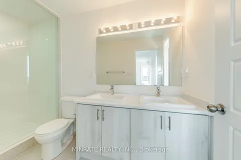 62 Delano Way, Newmarket, ON L3Y 4V9