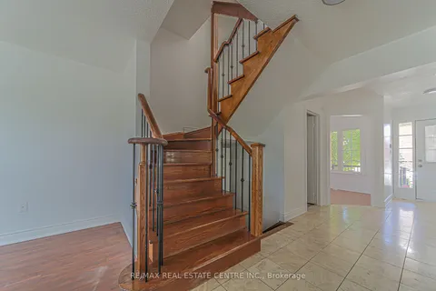 4777 Highway 7 St, Vaughan, ON L4L 1S6