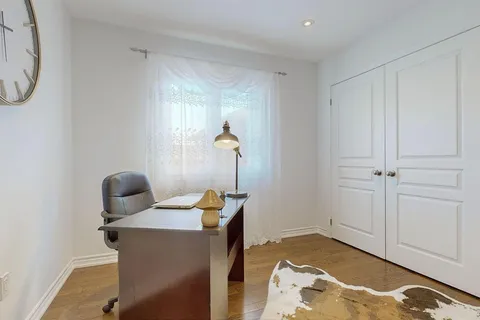 1265 Mary-Lou St, Innisfil, ON L9S 0C2