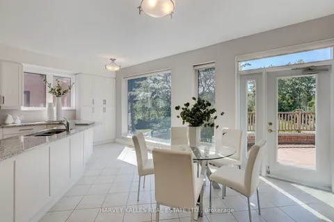 62 Prince Edward Blvd, Markham, ON L3T 7E9