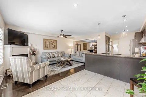 14 Fred Cooper Way, Georgina, ON L0E 1R0