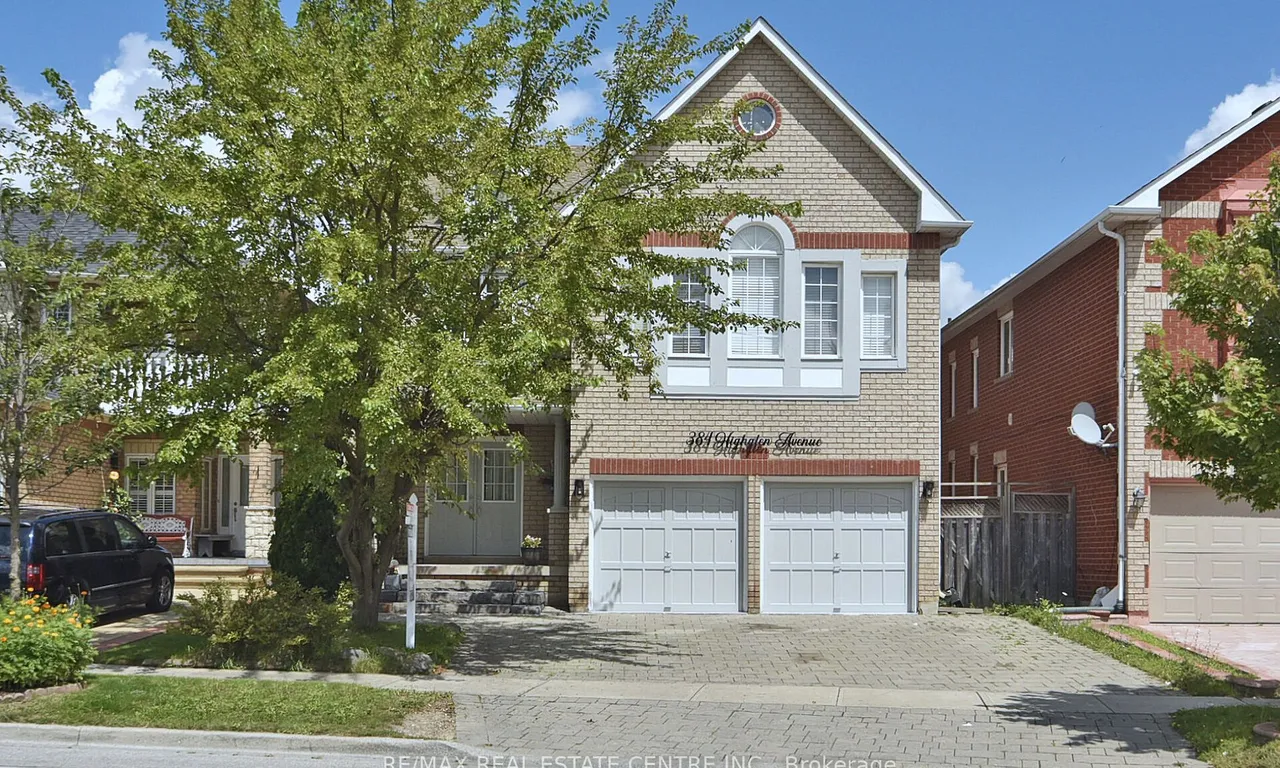 384 Highglen Ave, Markham, ON L3S 4J3