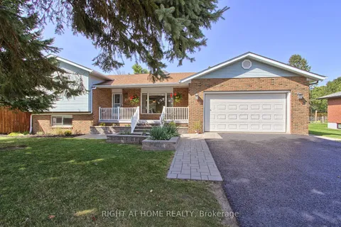 214 Glenn Ave, Innisfil, ON L9S 1C4