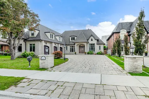 223 Crestwood Rd, Vaughan, ON L4J 1A8