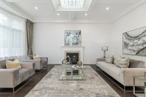 76 Heintzman Cres, Vaughan, ON L6A 4T1