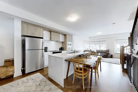 6 Persica St, Richmond Hill, ON L4E 1L3