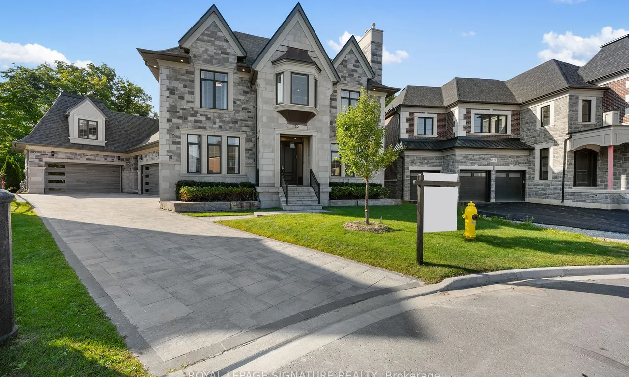 32 Little Celeste Crt, Vaughan, ON L6A 4Z7