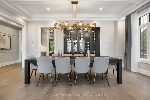 32 Little Celeste Crt, Vaughan, ON L6A 4Z7