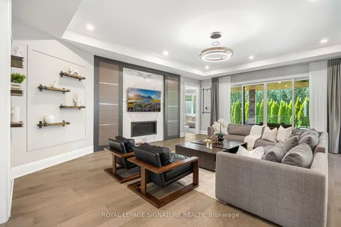 32 Little Celeste Crt, Vaughan, ON L6A 4Z7