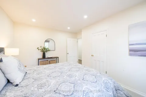 45 Elmvale Blvd, Whitchurch-Stouffville, ON L4A 7Y3