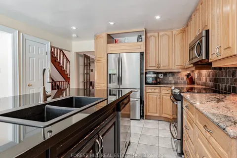 55 Stacey Cres, Markham, ON L3T 6Z7