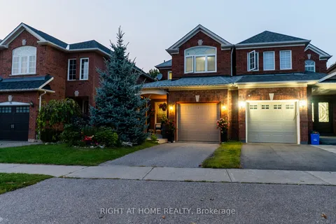34 Long Point Dr, Richmond Hill, ON L4E 3W8