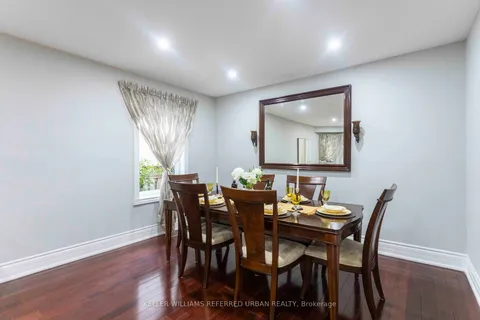 31 Glenbury Dr, Vaughan, ON L4J 7X5