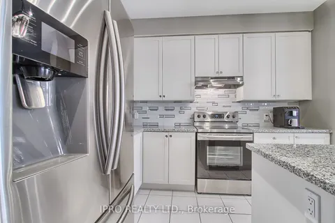 79 Willoughby Way, New Tecumseth, ON L9R 0P4