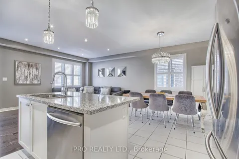 79 Willoughby Way, New Tecumseth, ON L9R 0P4