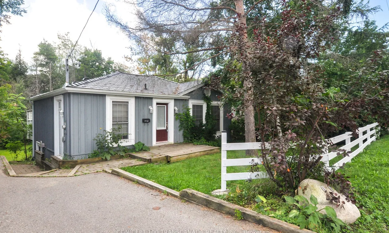 1010 Elgin St, Newmarket, ON L3Y 3C1