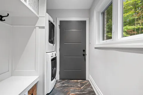 32 Woodland Heights Dr, Adjala-Tosorontio, ON L0M 1J0