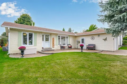 7 Hickory Crt, New Tecumseth, ON L0G 1W0