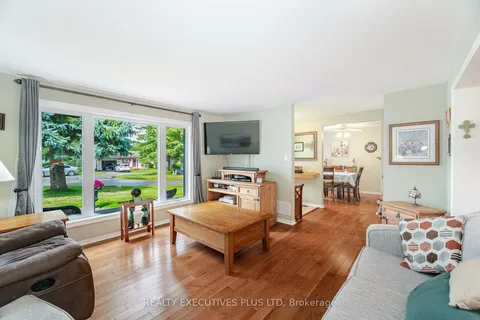 7 Hickory Crt, New Tecumseth, ON L0G 1W0