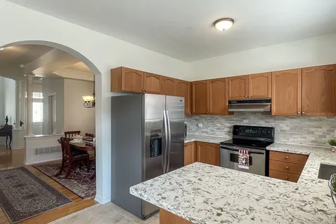 35 Nichols Blvd, Markham, ON L6C 3A6