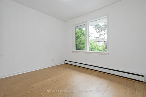130 Palmer Ave, Richmond Hill, ON L4C 1N8