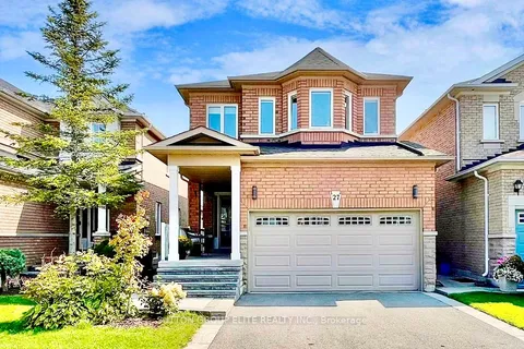 27 Deerwood Cres, Richmond Hill, ON L4E 4B5