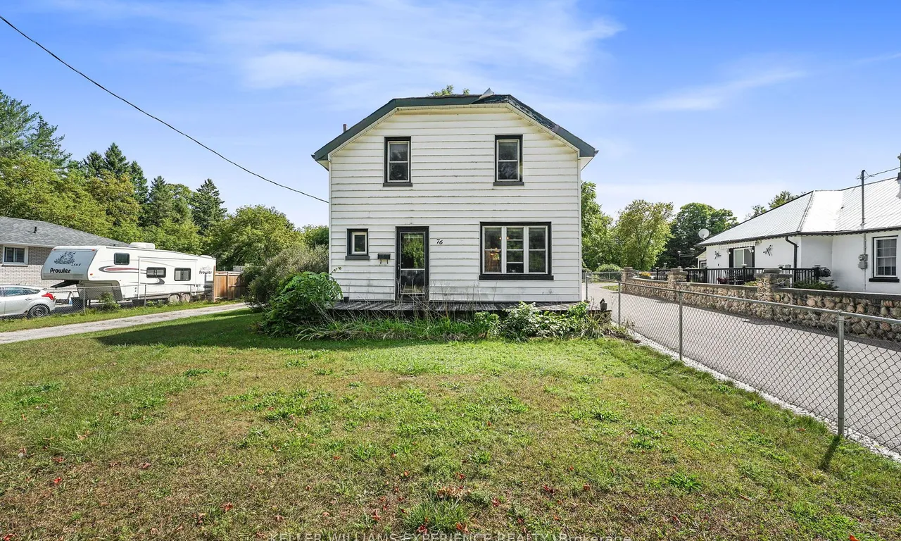 76 Margaret St, Essa, ON L0M 1B0