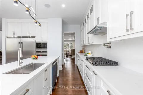 256 Lennox Ave, Richmond Hill, ON L4C 2A6