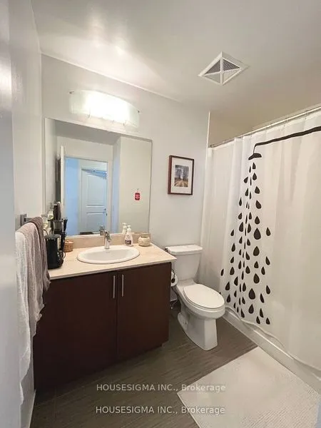 Condo Apt interior view at 370 HIGHWAY 7 Rd Richmond Hill