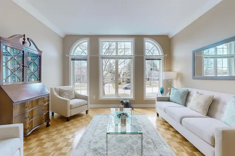 1 Kootenay Rdge, Vaughan, ON L6A 2W1