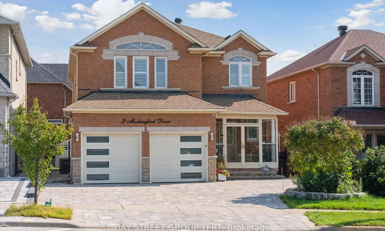 9 Mockingbird Dr, Richmond Hill, ON L4E 4L7
