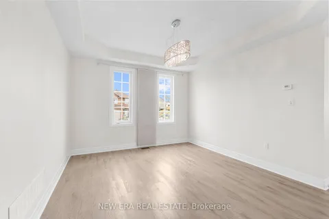 1376 Sheldon St, Innisfil, ON L9S 0H6