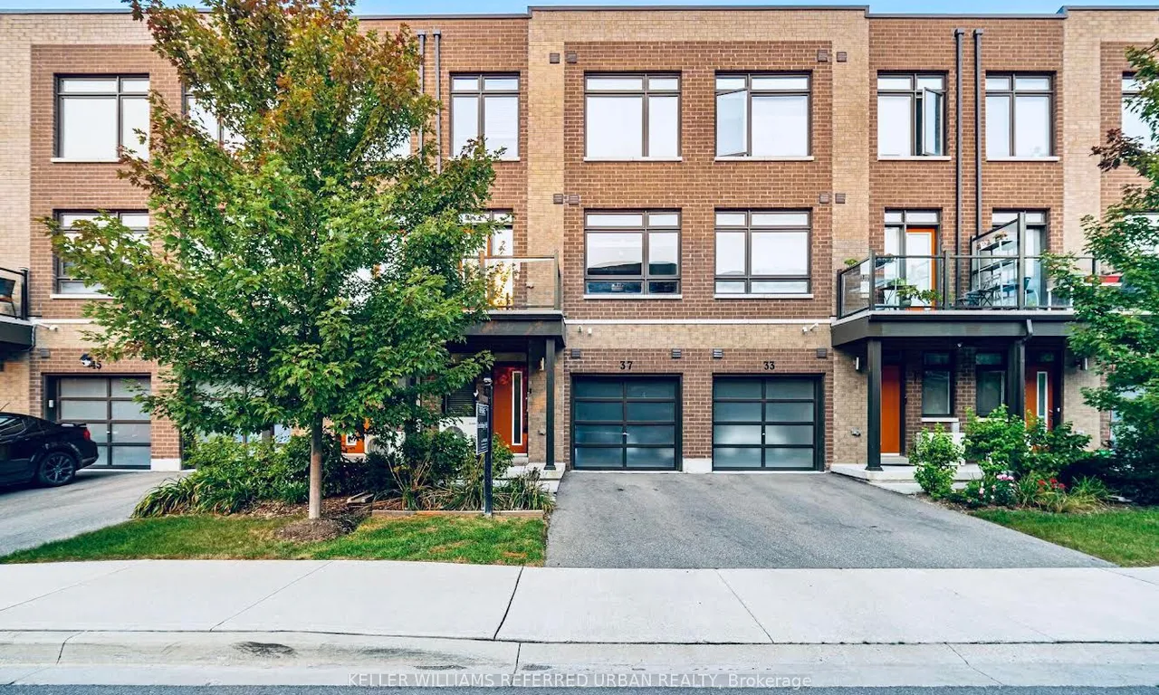 37 Hearne St, Vaughan, ON L4L 0L8