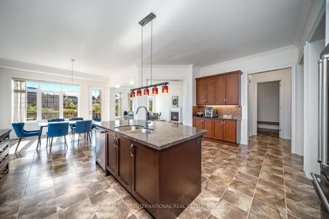 3 Larkin Ave, King, ON L7B 0N8