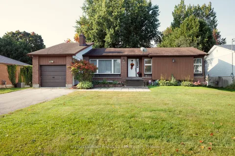 71 Fifth St, Brock, ON L0K 1A0