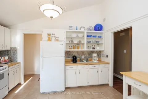 71 Fifth St, Brock, ON L0K 1A0