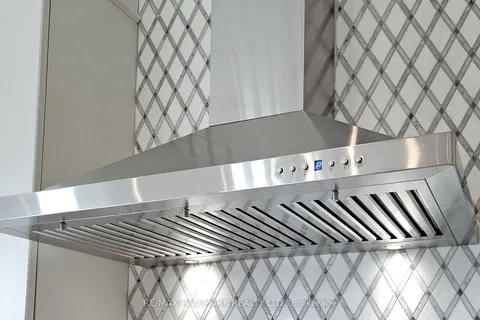 51A Puccini Dr, Richmond Hill, ON L4E 2Y6