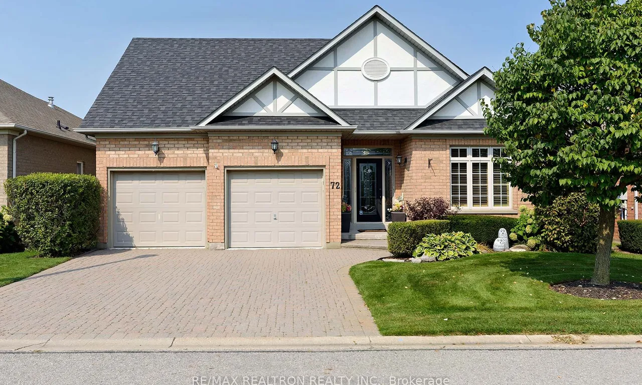 72 McDermott Tr, Whitchurch-Stouffville, ON L4A 1N8