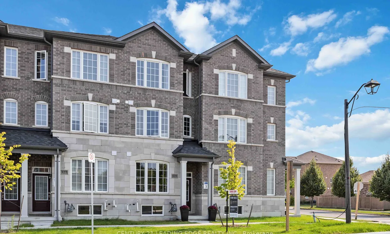 525 White's Hill Ave, Markham, ON L6B 1N9