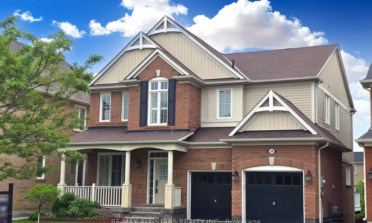 29 Yorkleigh Circ, Whitchurch-Stouffville, ON L4A 0Z5