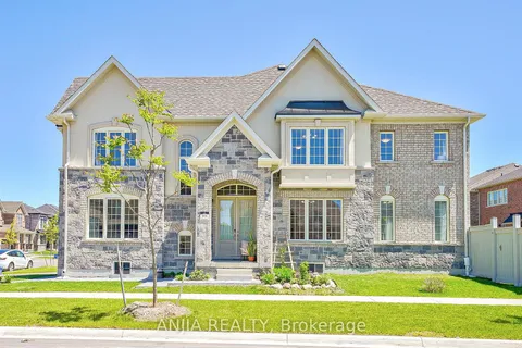 1 Bruce Welch Ave, Georgina, ON L4P 0J1