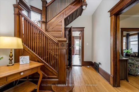 40 McDonald St, New Tecumseth, ON L0G 1A0