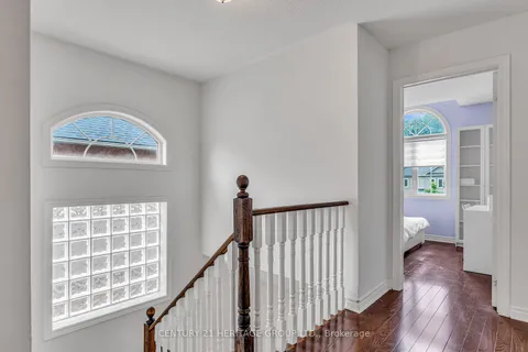 224 Summeridge Dr, Vaughan, ON L4J 8T2