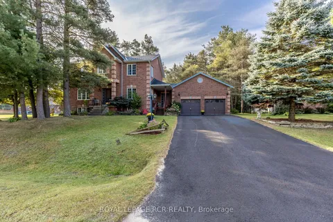 13 Fisher Dr, Adjala-Tosorontio, ON L0M 1J0