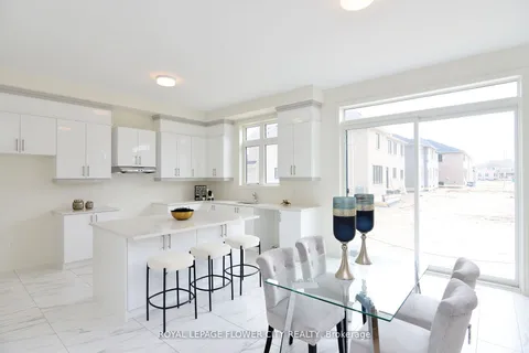 3 Bellflower Cres, Adjala-Tosorontio, ON L0G 1W0