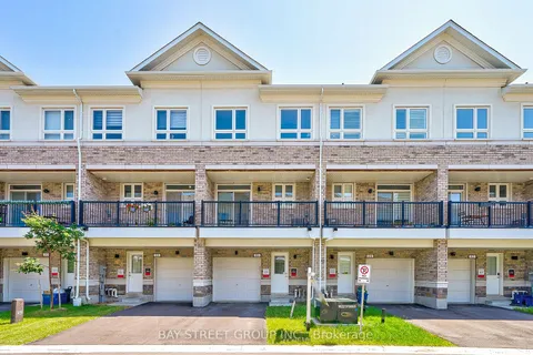86 Chicago Lane, Markham, ON L6E 0V6