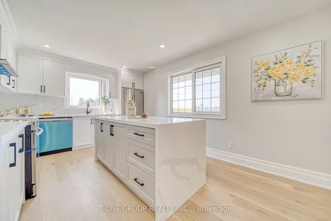 947 Mount Albert Rd, East Gwillimbury, ON L0G 1V0