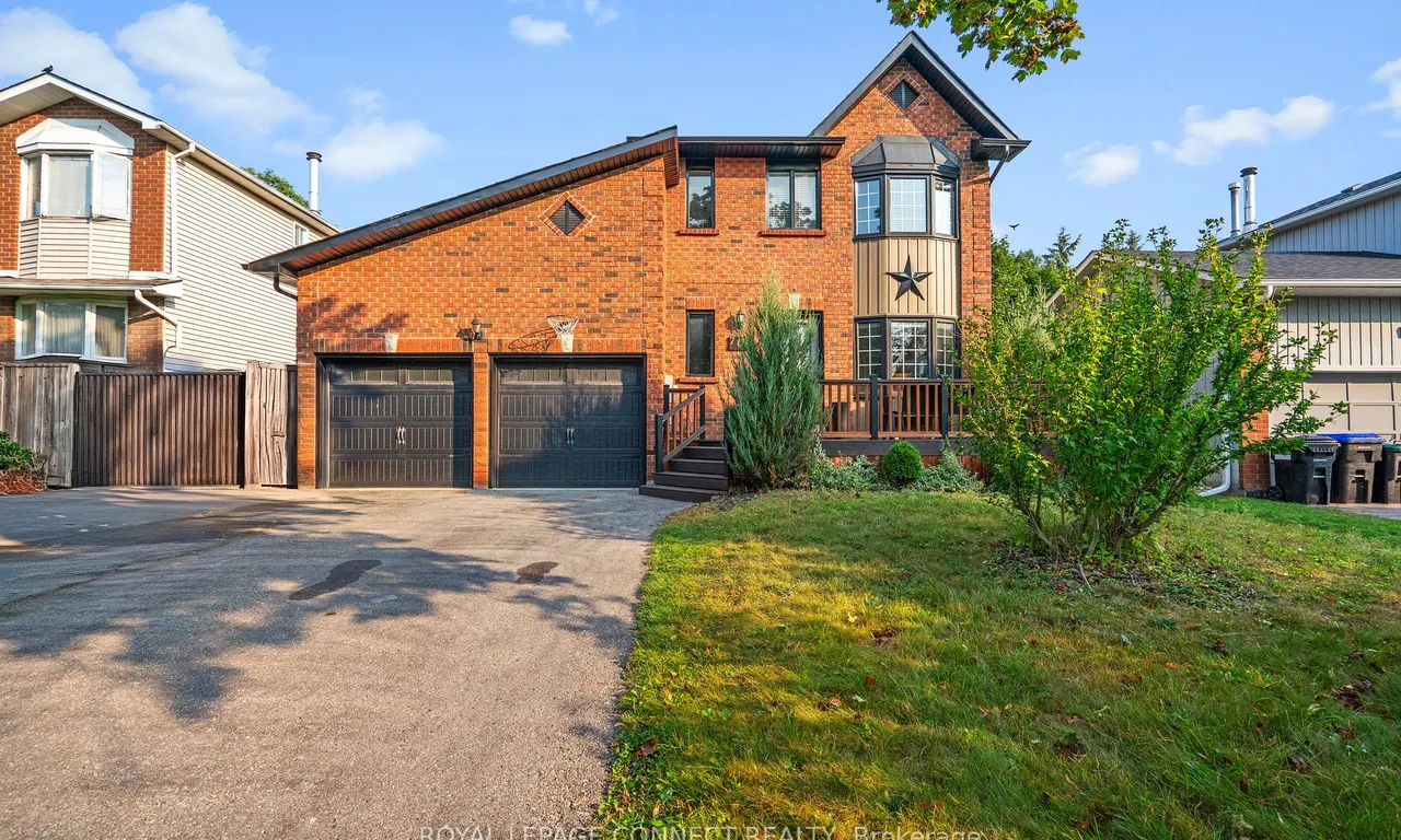 786 Candaras St, Innisfil, ON L9S 2H1
